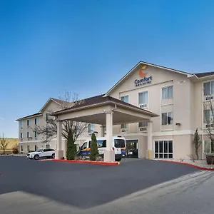 3* Hotel Comfort & Airport Convention Center