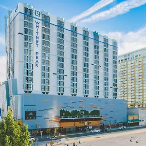4* Hotel Whitney Peak Reno, Tapestry Collection By Hilton