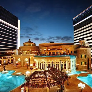 4* Resort Peppermill Casino